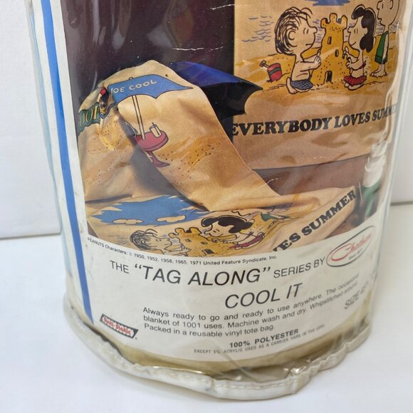 Chatham Peanuts Tag Along Everybody Loves Summer Beach Blanket 45"x72" - Picture 4 of 6